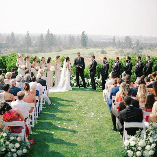 Imagine exchanging vows surrounded by breathtaking views, lush greenery, and the serene beauty of Bend. Tetherow offers the perfect setting for your special day—elegant, unforgettable, and uniquely yours.

Photos: Alexa Sota Photography

🏷️Tetherow | Bend, OR
#TetherowWeddings #DreamWedding #WeddingGoals #ForeverStartsHere #SayIDoAtTetherow
