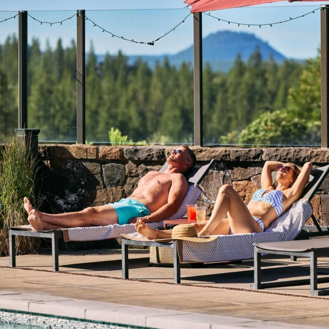 Who’s your go-to adventure buddy? Tag the friend you’d bring to Tetherow for golf rounds, mountain views, patio meals, and memories that last way beyond the weekend.

🏷️Tetherow | Bend, OR
#BestFriendsDay #TetherowTogether #BendAdventures #TagYourBestie #ResortVibes